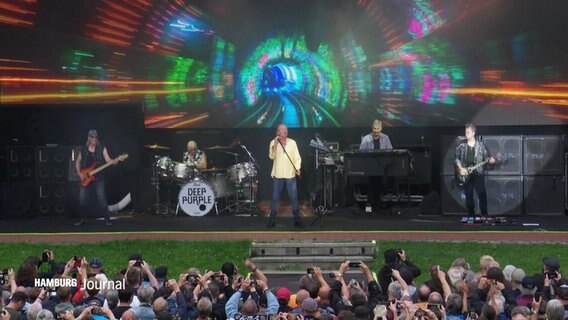 Deep Purple live auf der Bühne im Stadtpark. © Screenshot 