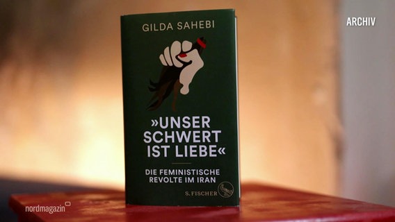 Das Buch "Unser Schwert ist die Liebe" von Gilda Sahebi. © Screenshot 