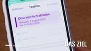 Ein Smartphonescreen auf dem steht: "Termin: Oma vom Arzt abholen". © Screenshot 