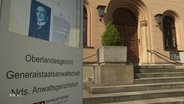Schild vor einem Gebäude mit den Aufschriften: Oberlandesgericht, Generalstaatsanwalt, Nds. Anwaltsgerichtshof. © Screenshot 