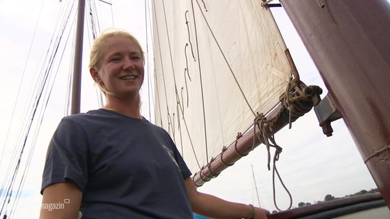 Chantal Cörenzing auf dem Schiff "Catherina". © Screenshot 