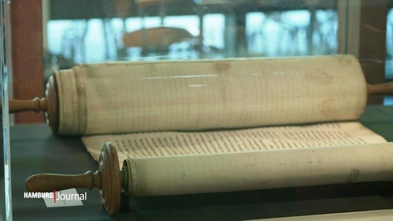 Eine der archivierten Handschriften in der Universitätsbibliothek © Screenshot 