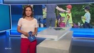 Romy Hiller moderiert NDR Info 16:00. © Screenshot 