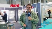 Reporter Andreas Hilmer live von der Seatrade-Messe in Hamburg. © Screenshot 