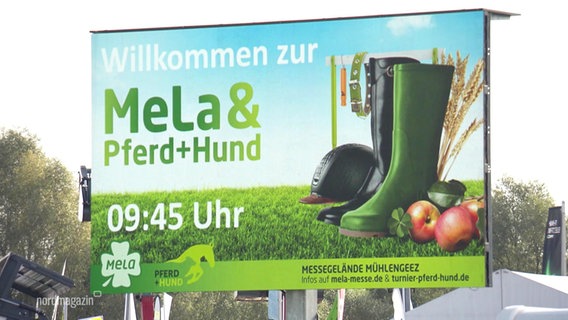 Ein großes Plakat zur Landwirtschaftsmesse MeLa in Mühlengeez. © Screenshot 
