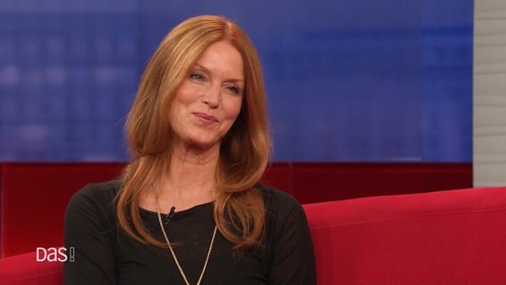 Schauspielerin und Regisseurin Esther Schweins zu Gast bei DAS! am 18.09.2023. © Screenshot 