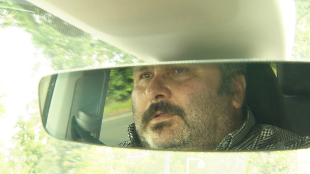 Polizeisirene im Auto verbaut: Falscher Polizist auf Autobahn festgenommen