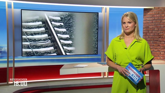 Kathrin Kampmann moderiert Niedersachsen 18.00. © Screenshot 