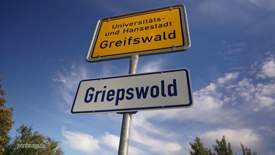 Ein Ortsschild von Greifswald. © Screenshot 