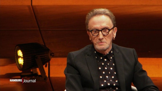 Marius Müller-Westernhagen beim Harbour Front Literaturfestival. © Screenshot 