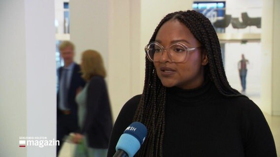 Integrationsministerin Aminata Touré. © Screenshot 