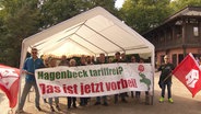 Tierpflegende streiken vor Hagenbecks Tierpark. © Screenshot 