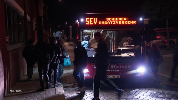 Schienenersatzverkehr in Kiel. © Screenshot 