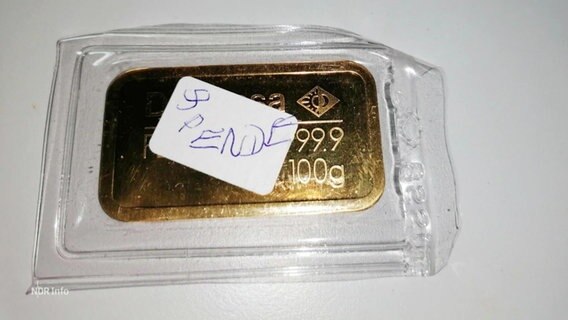 Ein Goldbarren ist mit dem Wort 'Spende' beschriftet. © Screenshot 