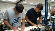 Auszubildende in der Seemannschule in Lübeck. © Screenshot 