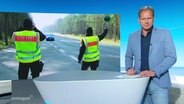 Thilo Tautz moderiert Nordmagazin - Land und Leute. © Screenshot 