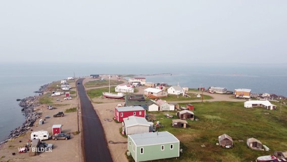 Das Dorf Tuktoyaktuk am arktischen Ozean. © Screenshot 