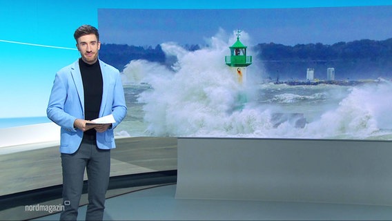 Moderator Stefan Leyh im Studio © Screenshot 