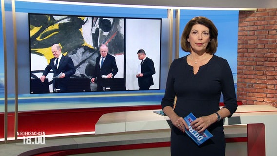 Die Moderatorin Sandrine Harder. © Screenshot 