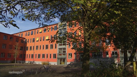 Die Bertolt-Brecht-Schule in Schwerin. © Screenshot 