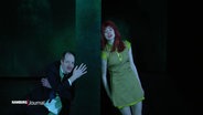 Merlin Sandmeyer und Pauline Rénevier im Stück "Der Prozess" am Thalia Theater. © Screenshot 