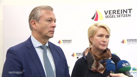 Manuela Schwesig und Finanzminister Heiko Geue. © Screenshot 
