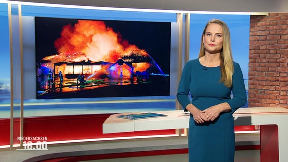 Tina Hermes moderiert Niedersachsen 18.00. © Screenshot 