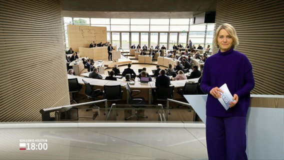 Nachrichtensprecherin Marie-Luise Bram moderiert die Frühausgabe Schleswig-Holstein. © Screenshot 