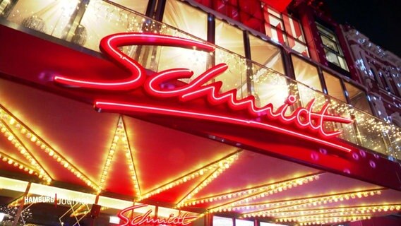 Der Schriftzug "Schmidt" am Schmidt Theater ist hell erleuchtet. © Screenshot 