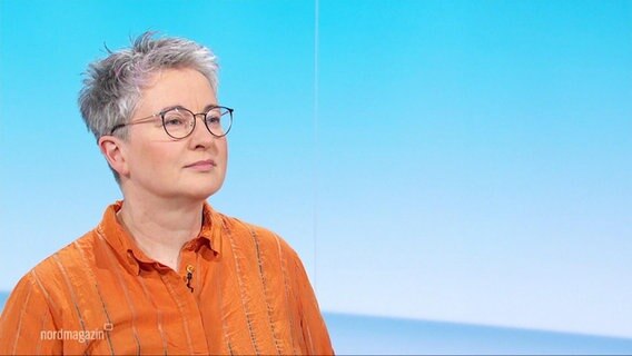 Ulrike Bartel im Nordmagazin-Studio. © Screenshot 