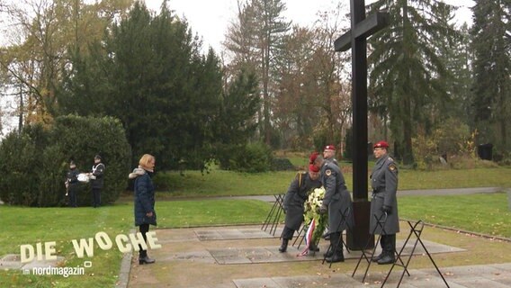 Landtagspräsidentin Birgit Hesse am Volkstrauertag. © Screenshot 