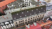 Die ehemalige Staatsbank in Schwerin aus der Luft betrachtet. © Screenshot 