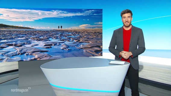 Stefan Leyh moderiert das Nordmagazin - Land und Leute. © Screenshot 