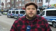 Der Reporter Jan Bockemüller berichtet aus Lehrte. © Screenshot 