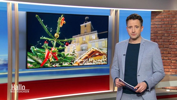 Nachrichtensprecher Jan Starkebaum moderiert Hallo Niedersachsen. © Screenshot 