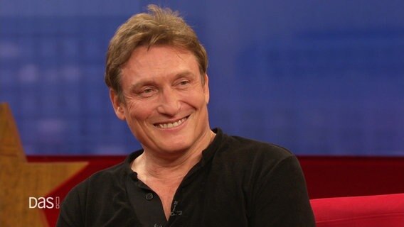Schauspieler Oliver Masucci. © Screenshot 