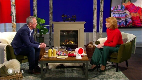Vera Cordes mit Prof. Andreas Michalsen im Gespräch. © Screenshot 