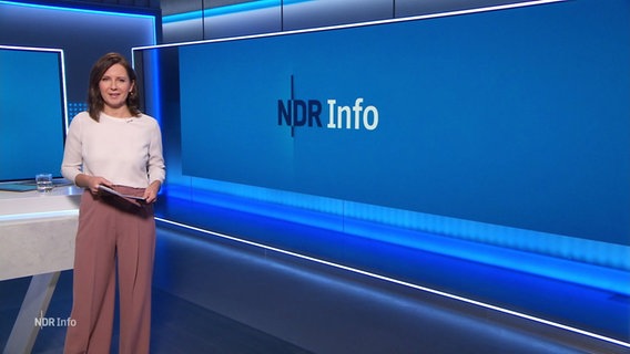 Romy Hiller moderiert NDR Info 14:00. © Screenshot 