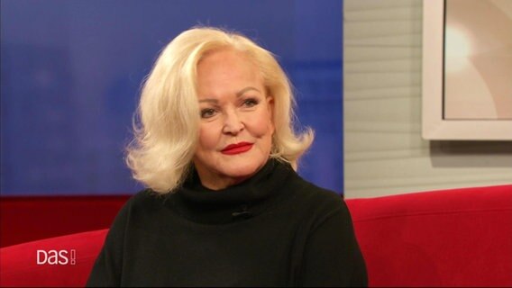DAS! mit Sängerin und Schauspielerin Angelika Milster am 09.12.2023. © Screenshot 