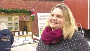 Weihnachtsmarkt-Organisatorin Carolin Kaup im Interview. © Screenshot 