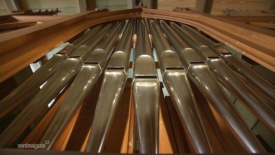 Die neue Orgel in Liebens Kirche. © Screenshot 