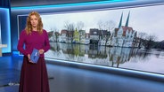 Ilka Petersen moderiert NDR Info um 17.00. © Screenshot 
