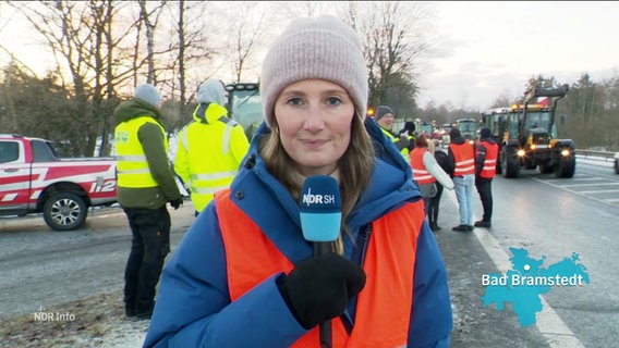 NDR Reporterin Hannah Bird ist live aus Bad Bramstedt zugeschaltet. © Screenshot 