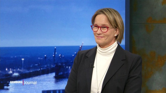 Melanie Schlotzhauer, Hamburger Sozialsenatorin von der SPD, im NDR Studio-Interview. © Screenshot 