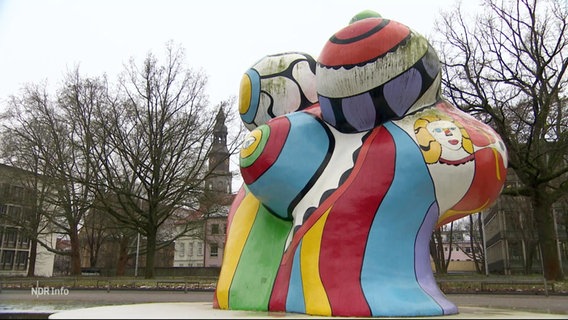 Bunte Skulptur. © Screenshot 