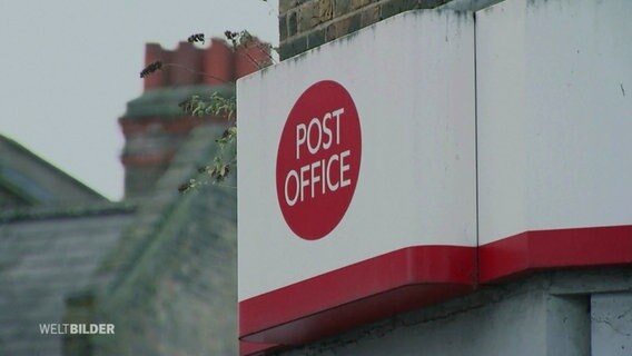 Postoffice steht auf einem Schild an einer Fasade. © Screenshot 