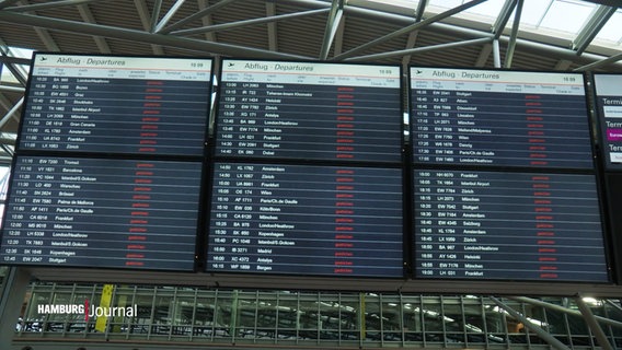 Flugausfälle werden am Hamburger Flughafen auf Monitoren angezeigt. © Screenshot 