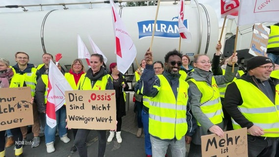 Mitglieder einer Gewerkschaft streiken. © Screenshot 