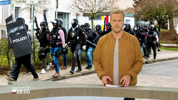 Henrik Hansens moderiert das Schleswig-Holstein Magazin um 18:00 Uhr. © Screenshot 