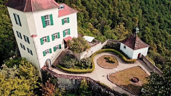 Burg von außen © Screenshot 